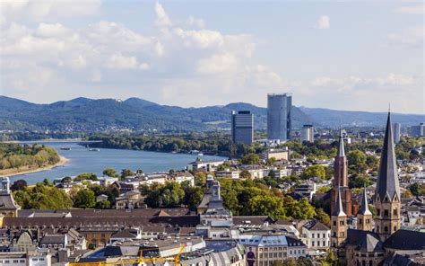 bonn capital of germany.